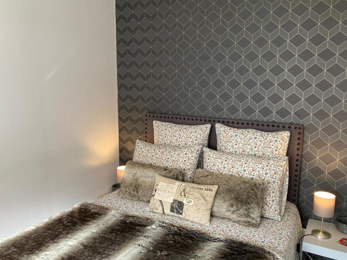 Studio Urban Chic Annecy Bagian luar foto